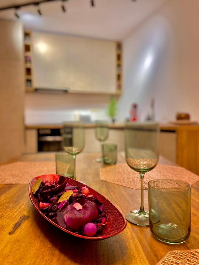 Blancris Boutique Apartment Brasov Luaran gambar