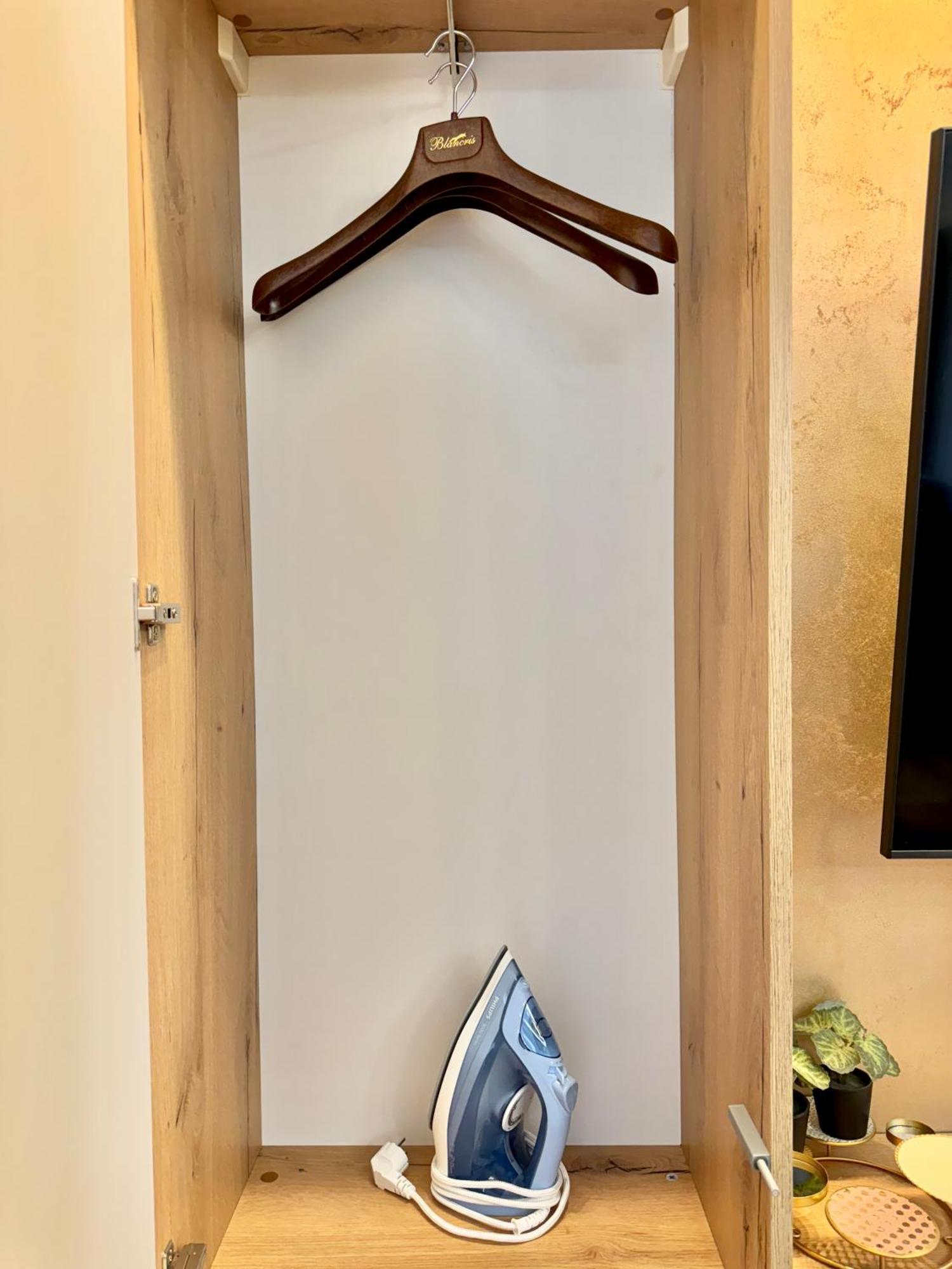 Blancris Boutique Apartment Brasov Luaran gambar