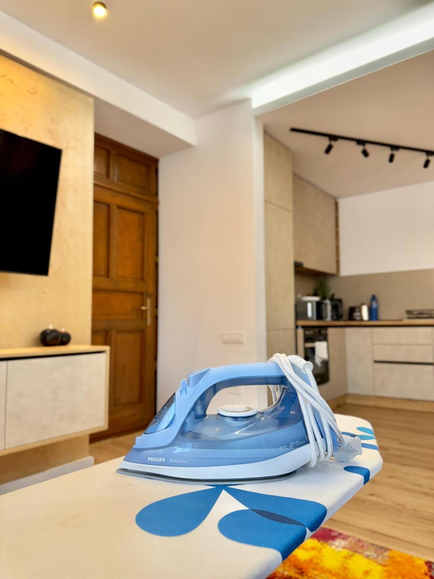 Blancris Boutique Apartment Brasov Luaran gambar
